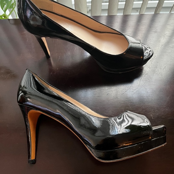 Elie Tahari Platform Heels - Picture 2 of 5